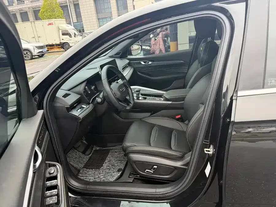 Geely Xingrui Xingrui 2023 1.5TD Kunlun Edition 2023 — миниатюра 3