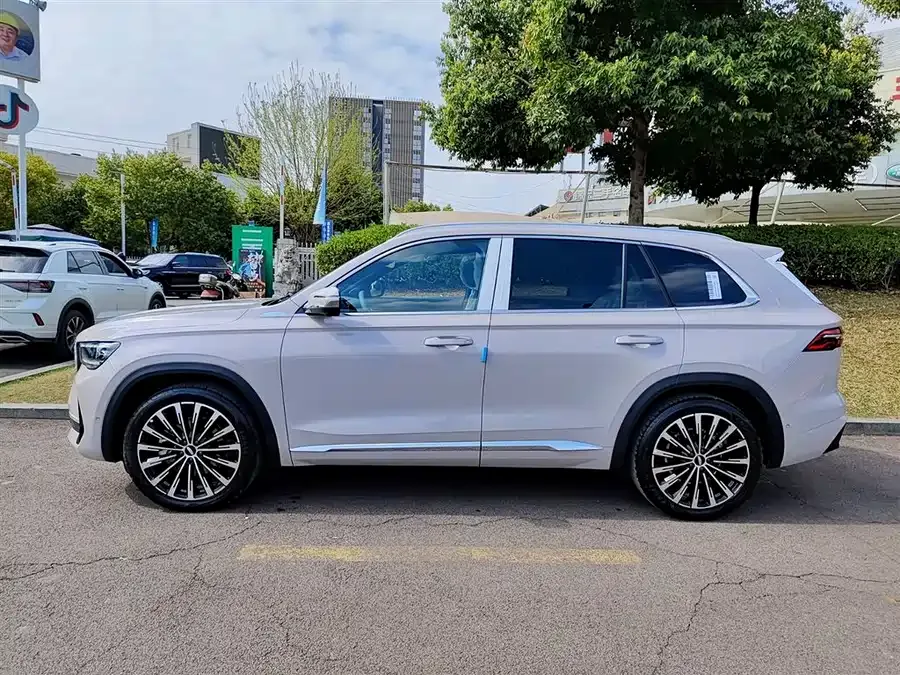 Geely Monjaro Xingyue L 2024 Hybrid 1.5T Tiangong Edition 2026 — миниатюра 3