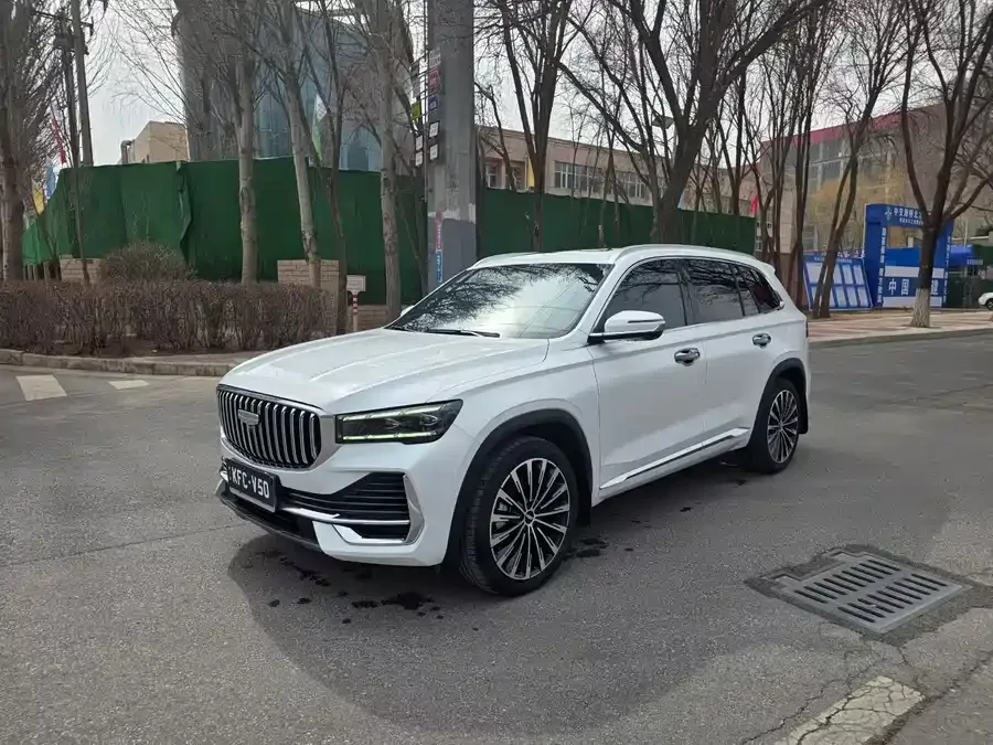 Geely Monjaro Xingyue L 2025 Dongfangyao 2.0TD Automatic Star-gazing Edition 2024 — миниатюра 3
