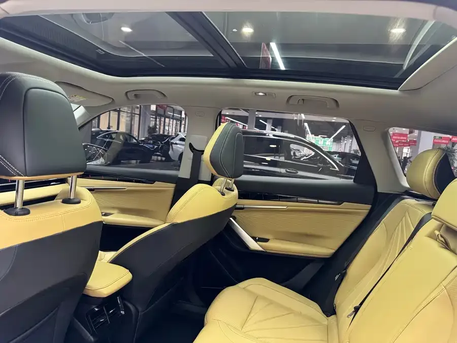 Geely Atlas L Boyue L 2023 1.5TD DCT Premium Edition 2023 — миниатюра 5