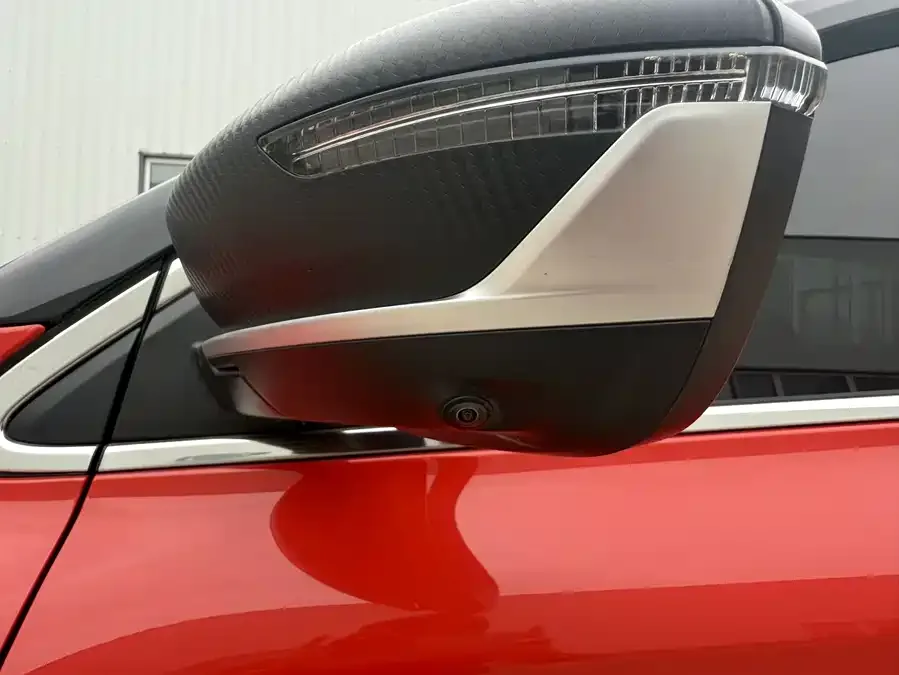 Geely Coolray SX11 Binyue 2021 1.4T DCT Diamond Edition 2022 — миниатюра 3