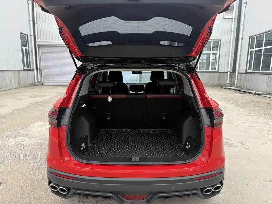 Geely Coolray SX11 Binyue 2021 1.4T DCT Diamond Edition 2022 — миниатюра 4