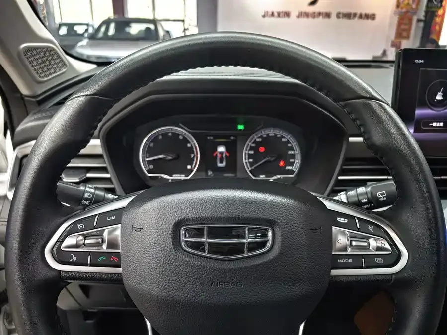 Geely Vision X6 Vision X6 2021 PRO 1.4T Automatic Premium Edition 2023 — миниатюра 3