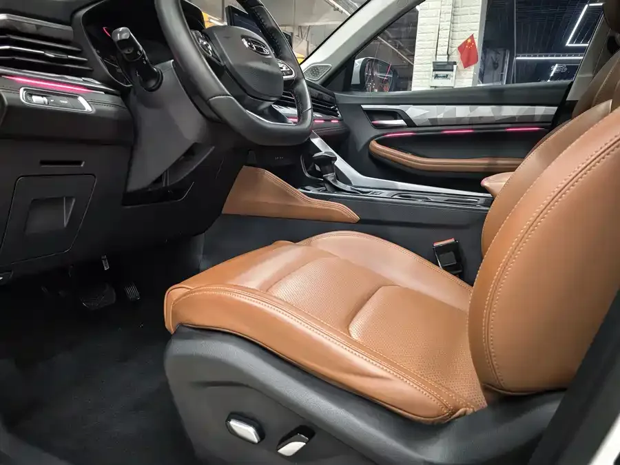 Geely Vision X6 Vision X6 2021 PRO 1.4T Automatic Premium Edition 2023 — миниатюра 4