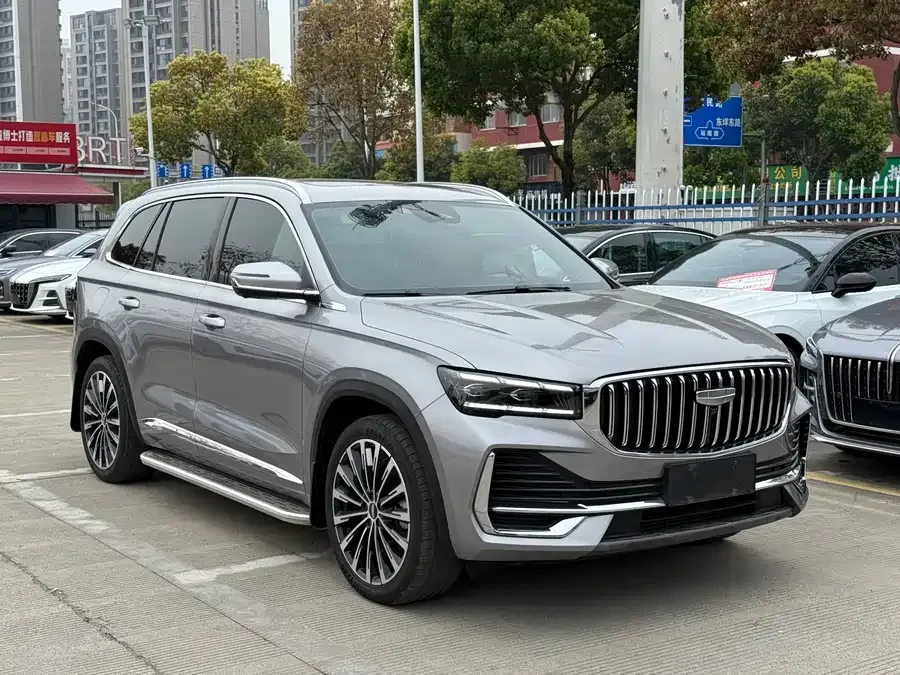 Geely Monjaro Xingyue L 2025 Dongfangyao 2.0TD Automatic Star-gazing Edition 2025 — миниатюра 3