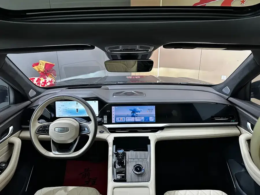 Geely Monjaro Xingyue L 2025 Dongfangyao 2.0TD Automatic Star-gazing Edition 2025 — миниатюра 4