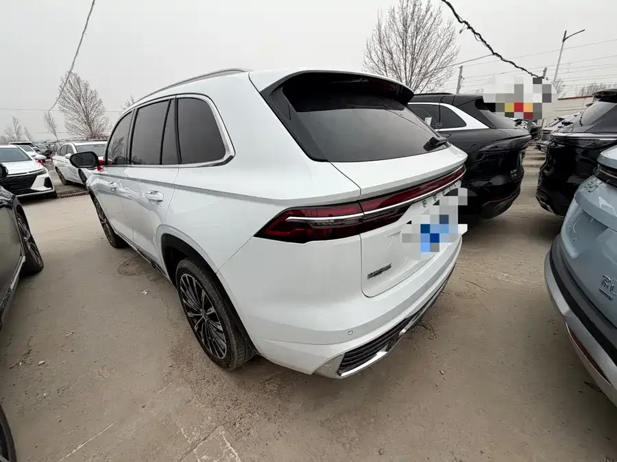 Geely Monjaro Xingyue L 2025 Dongfangyao 2.0TD Automatic Star-gazing Edition 2025 — миниатюра 4