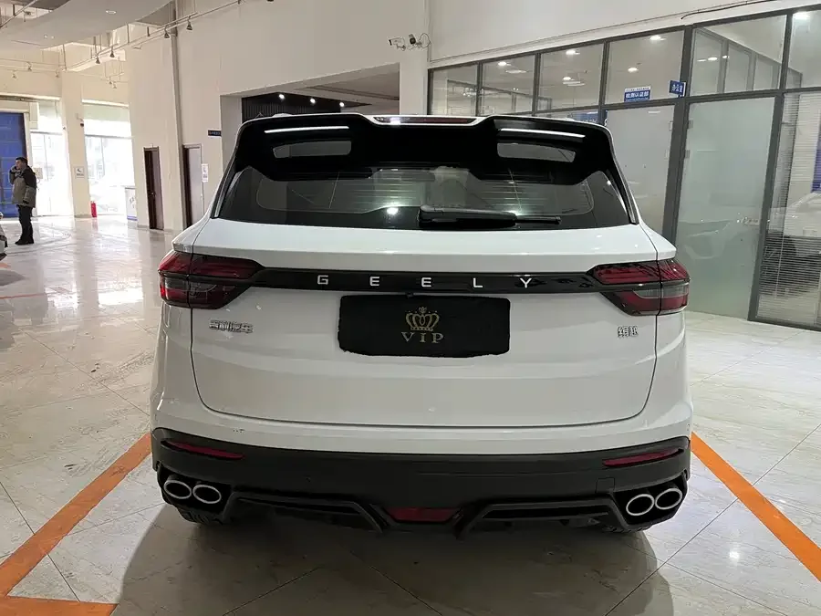 Geely Coolray SX11 Binyue 2021 1.4T DCT Platinum Edition 2022 — миниатюра 2