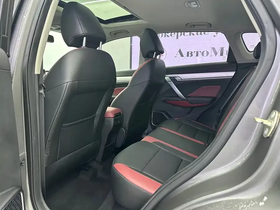 Geely Coolray SX11 Binyue 2021 1.4T DCT Diamond Edition 2022 — миниатюра 5