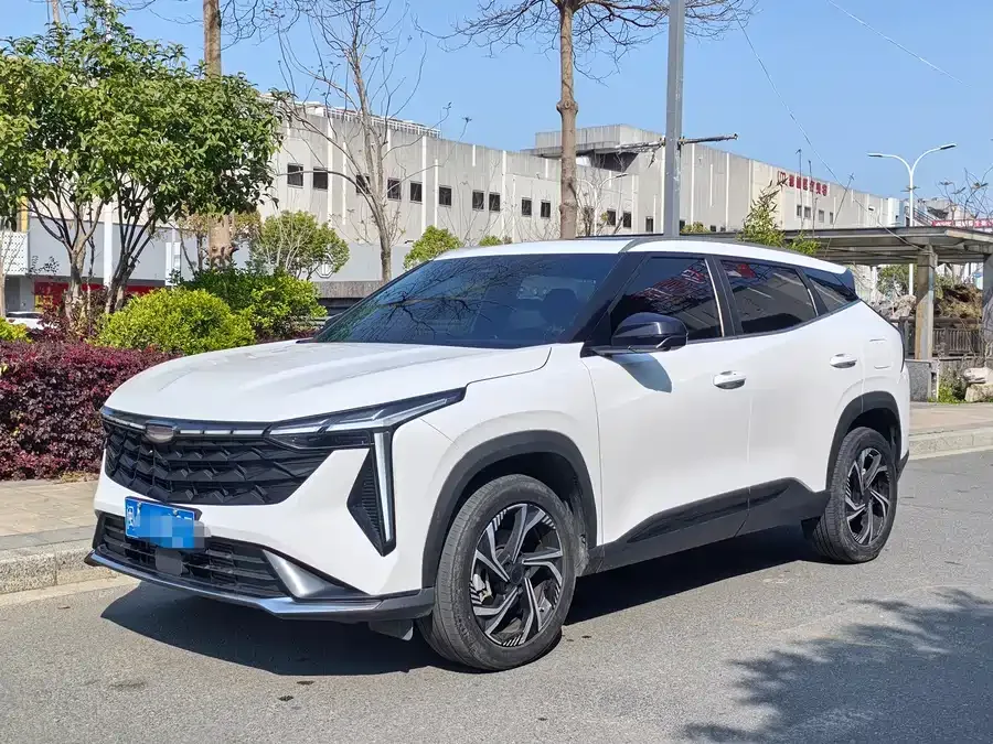 Geely Atlas Boyue 2023 Boyue COOL 1.5TD Smart 2023 — фото 1, купить с доставкой в Москву