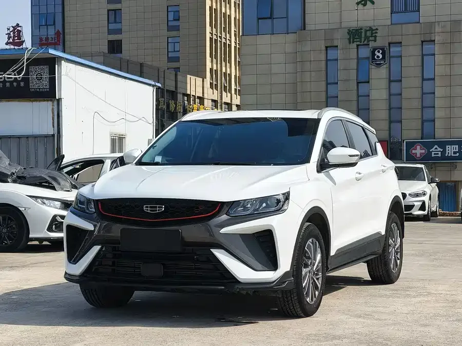 Geely Coolray SX11 Binyue 2021 1.4T DCT Platinum Edition 2022 — фото 1, купить с доставкой в Москву