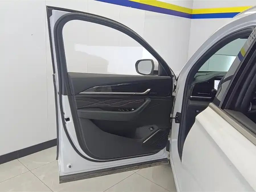 Geely Monjaro Xingyue L 2024 2.0TD DCT EVO 2WD Changfeng Edition 2025 — миниатюра 4