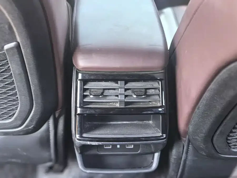 Geely Monjaro Xingyue L 2021 2.0TD DCT EVO 2WD Premium Edition 2022 — миниатюра 3