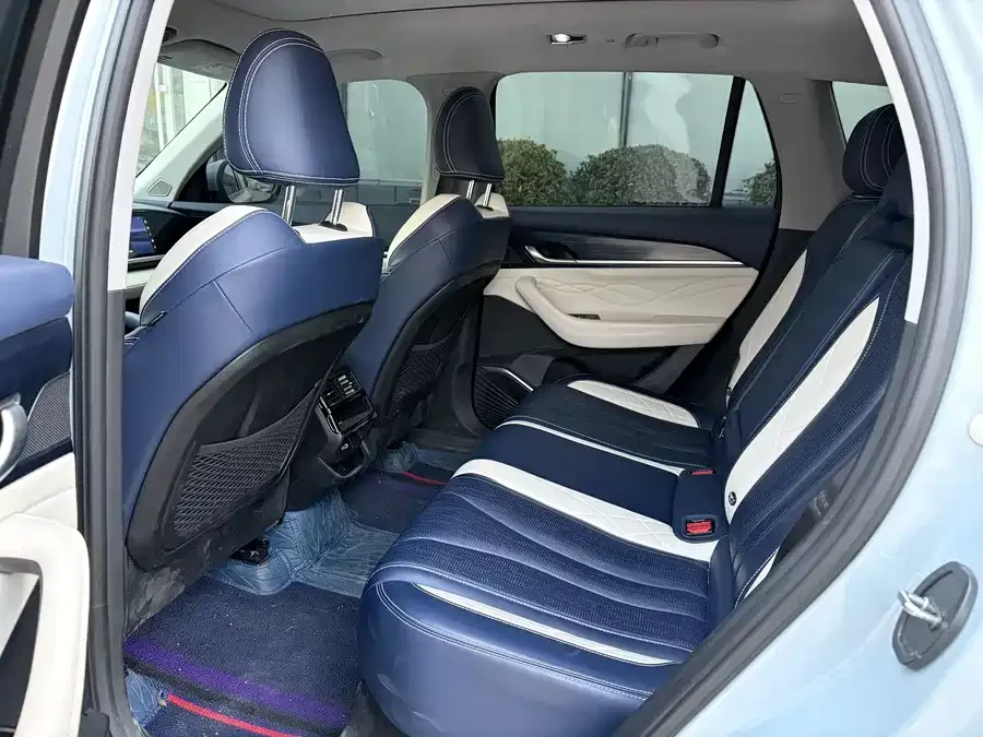 Geely Monjaro Xingyue L 2022 1.5T Thor HiF Hybrid Edition Super Fast 2023 — миниатюра 2