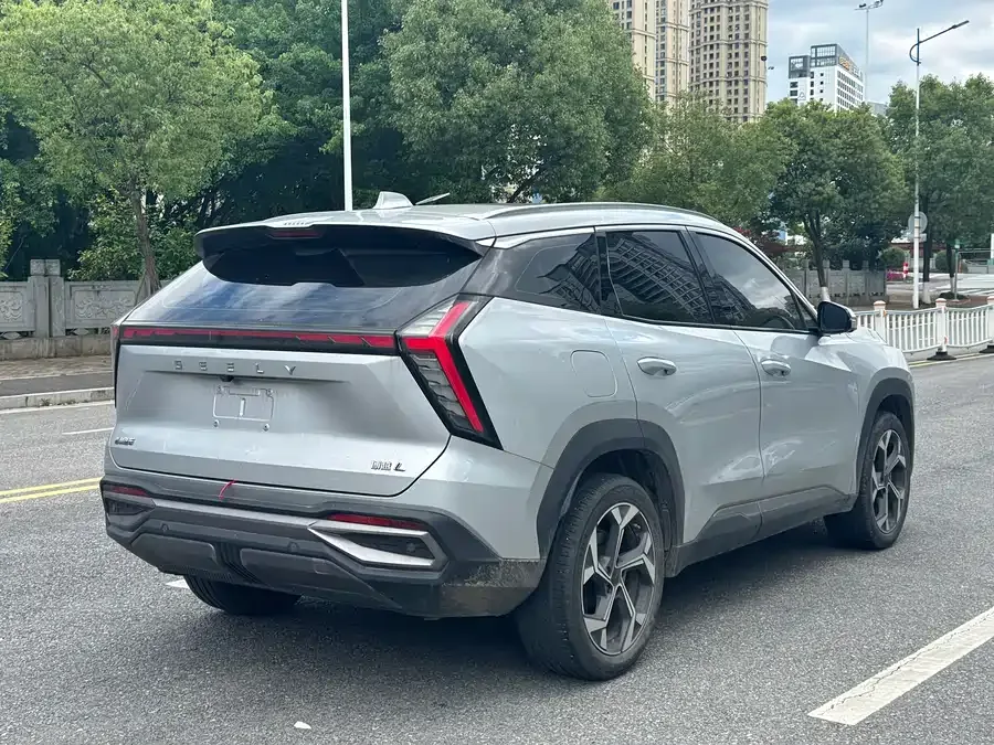 Geely Atlas L Boyue L 2023 1.5TD DCT Premium Edition 2023 — миниатюра 2
