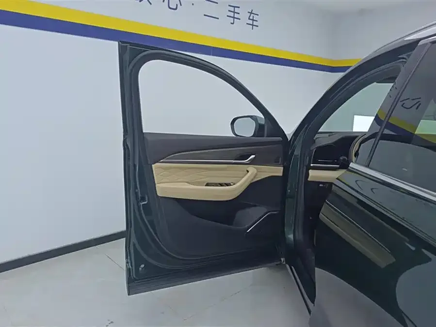 Geely Monjaro Xingyue L 2025 Dongfangyao 2.0TD Automatic 4WD Moon-Watching Edition 2024 — миниатюра 4