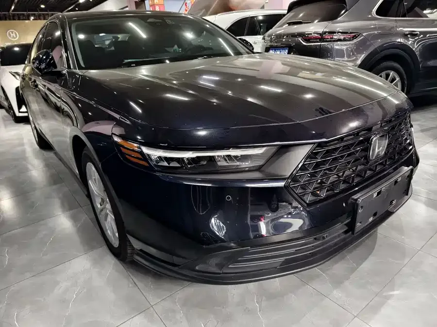 Honda Accord Accord 2024 260TURBO Luxury Edition 2024 — миниатюра 3