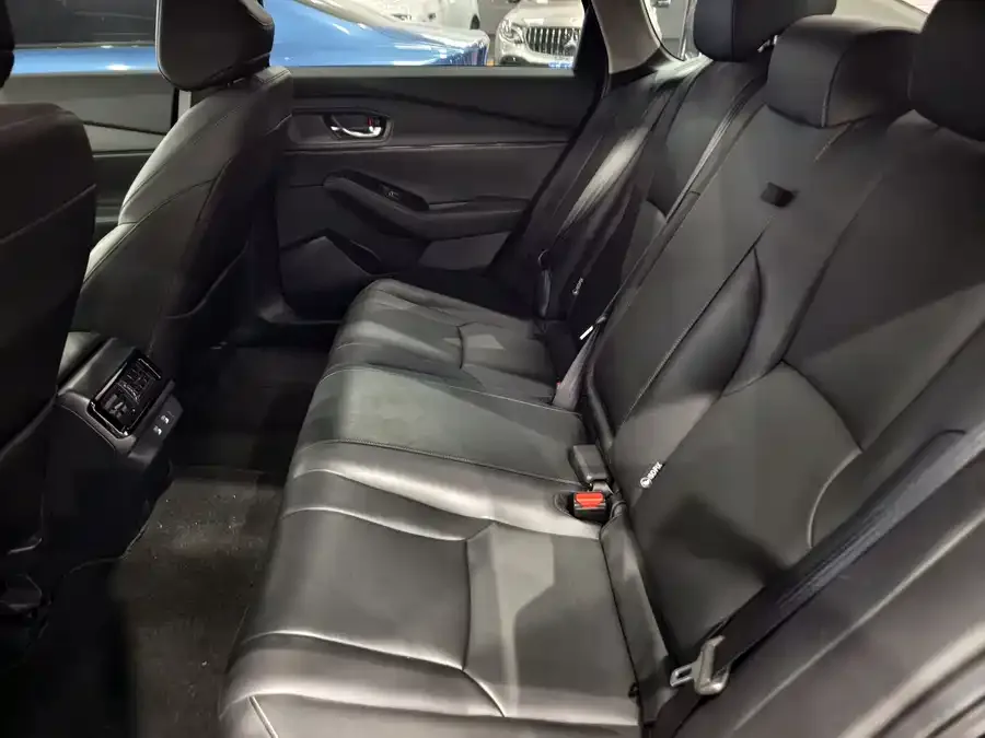 Honda Accord Accord 2024 260TURBO Luxury Edition 2024 — миниатюра 4