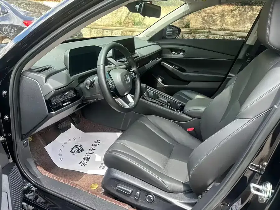 Honda Accord Accord 2025 260TURBO Premium Edition 2025 — миниатюра 2