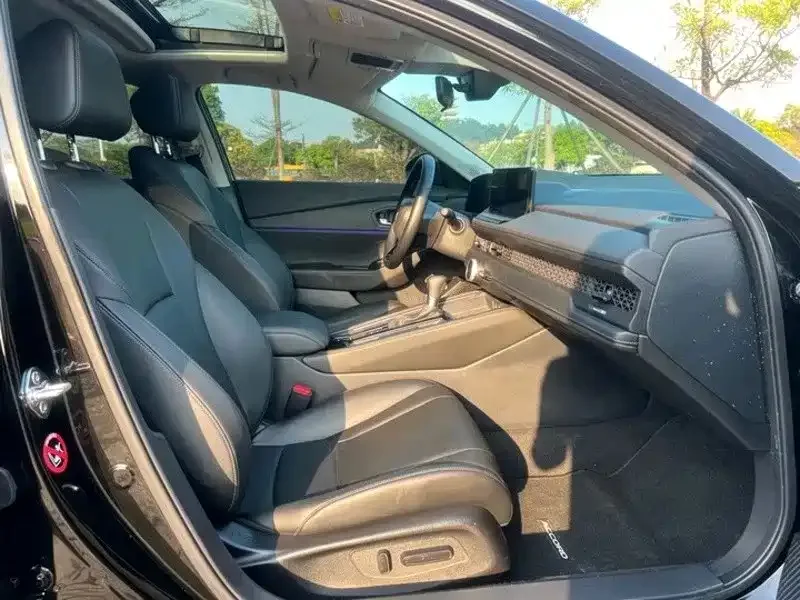 Honda Accord Accord 2024 260TURBO Luxury Edition 2024 — миниатюра 2
