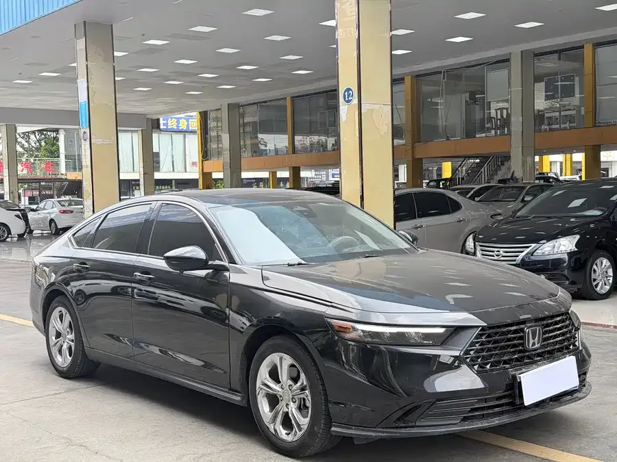 Honda Accord Accord 2024 260TURBO Luxury Edition 2024 — миниатюра 3