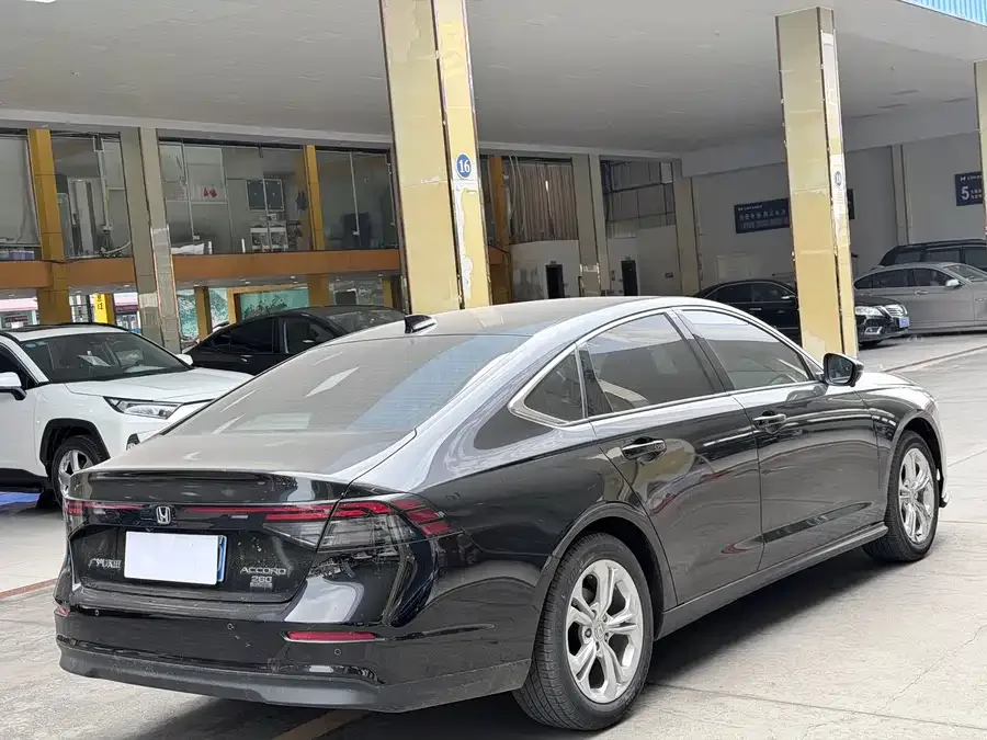 Honda Accord Accord 2024 260TURBO Luxury Edition 2024 — миниатюра 5