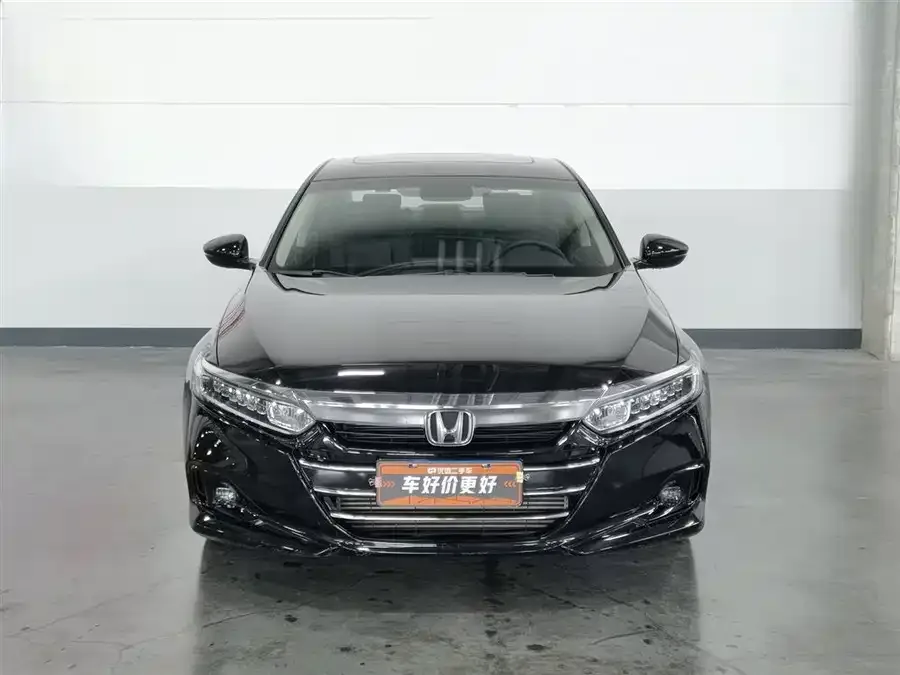 Honda Accord Accord 2022 260TURBO Deluxe Edition 2023 — миниатюра 3