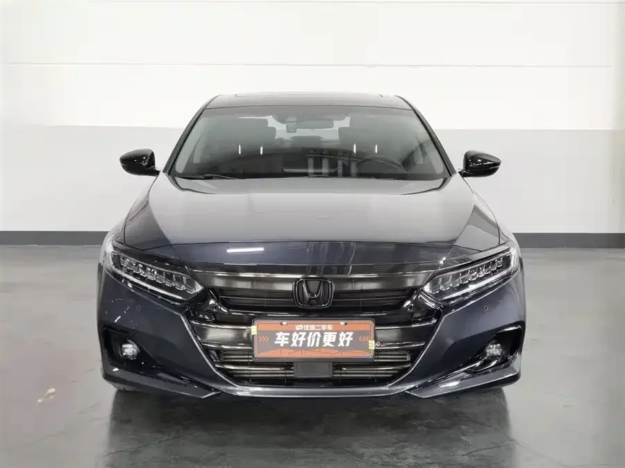 Honda Accord 2022 Accord 260TURBO Fantasy Night Premium Edition 2022 — миниатюра 3