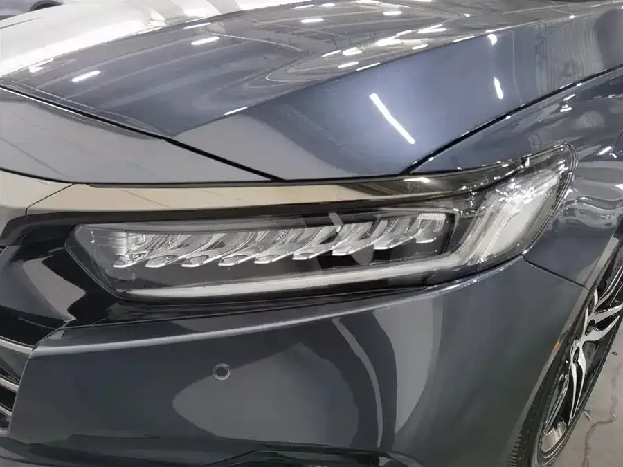 Honda Accord 2022 Accord 260TURBO Fantasy Night Premium Edition 2022 — миниатюра 4