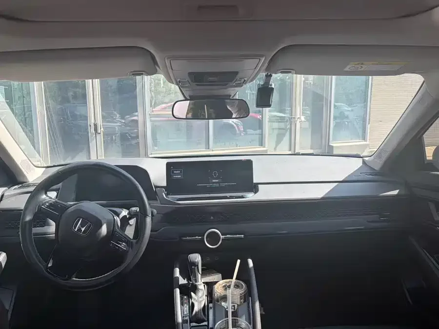 Honda Accord Accord 2025 260TURBO Luxury Edition 2025 — миниатюра 3