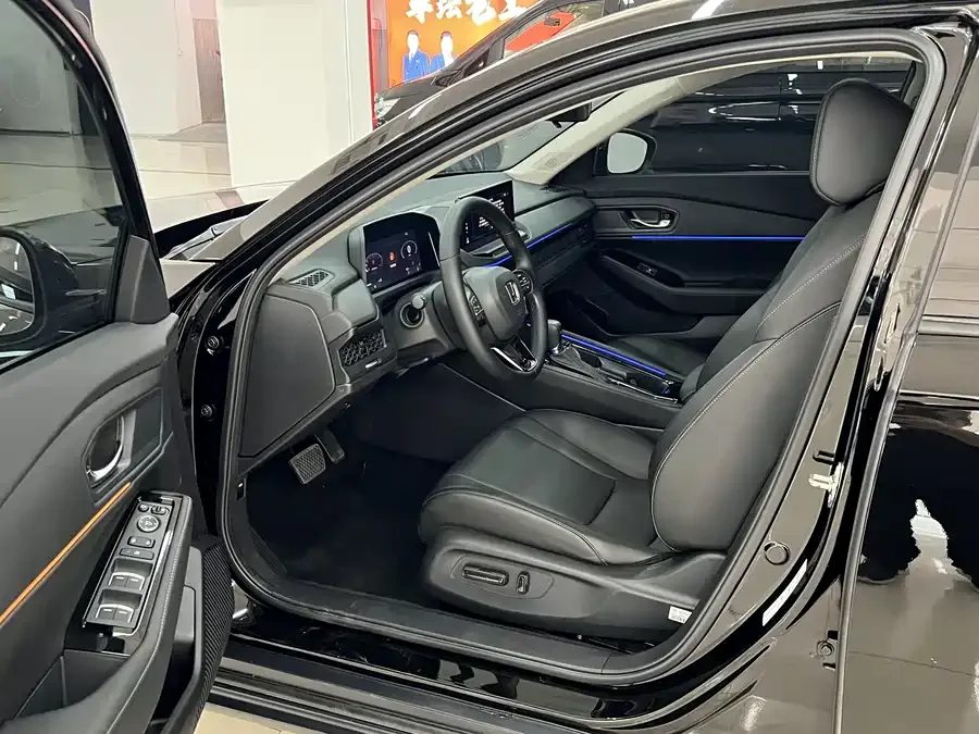 Honda Accord Accord 2023 260TURBO Smart Edition 2024 — миниатюра 4
