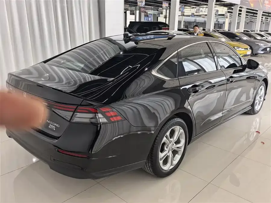 Honda Accord Accord 2023 260TURBO Smart Edition 2023 — миниатюра 2