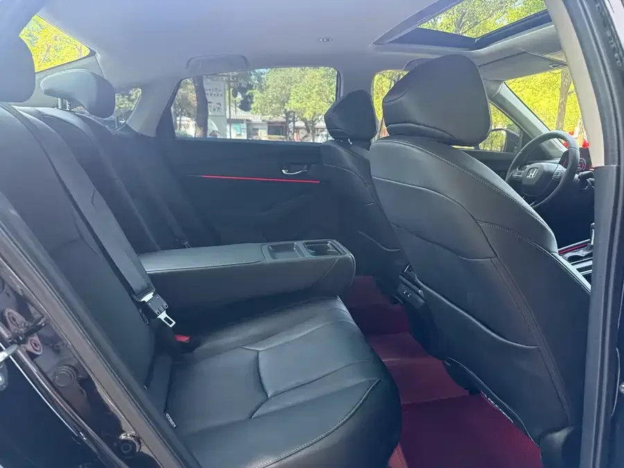 Honda Accord Accord 2024 260TURBO Luxury Edition 2024 — миниатюра 2