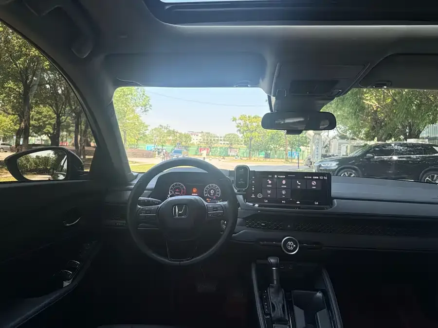 Honda Accord Accord 2024 260TURBO Luxury Edition 2024 — миниатюра 5