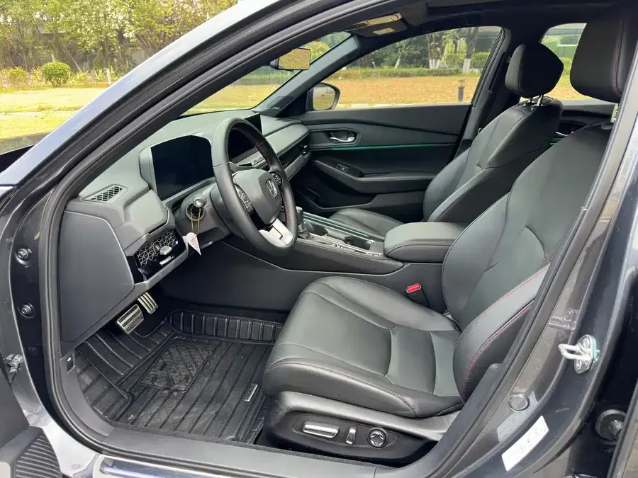 Honda Accord Accord 2023 260TURBO Flagship Edition 2023 — миниатюра 4