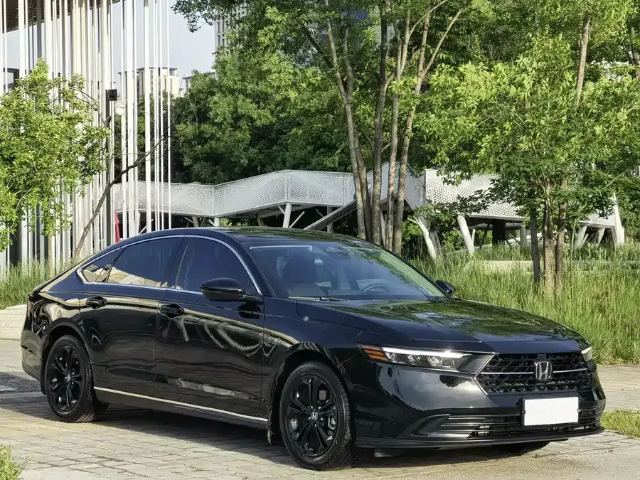 Honda Accord Accord 2025 260TURBO Luxury Edition 2025 — миниатюра 3