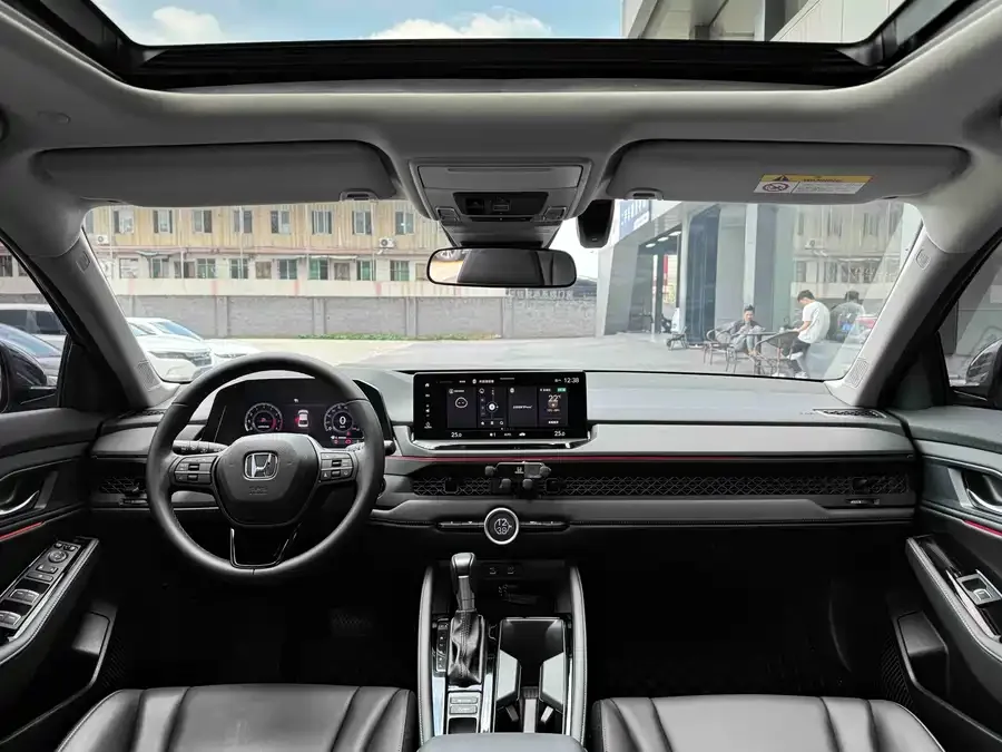 Honda Accord Accord 2023 260TURBO Smart Edition 2023 — миниатюра 2
