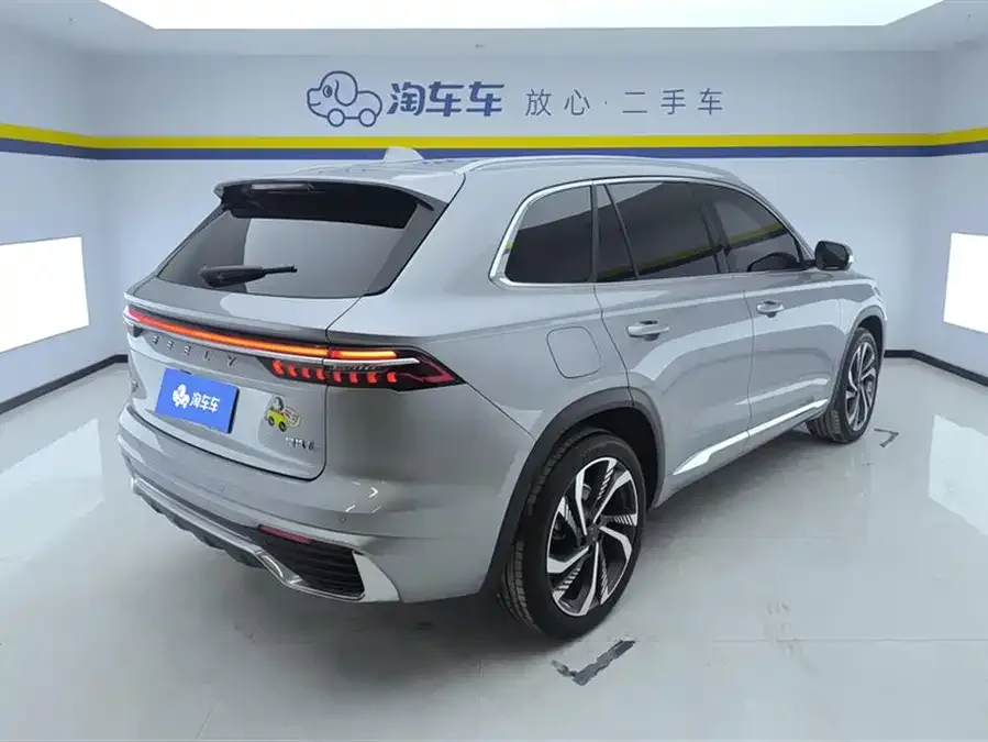 Geely Monjaro Xingyue L 2024 2.0TD High Power Automatic 2WD Skyline Edition 2024 — миниатюра 3