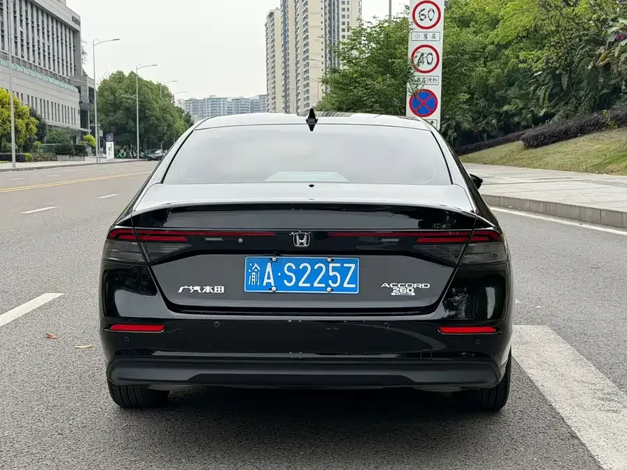 Honda Accord Accord 2024 260TURBO Luxury Edition 2023 — миниатюра 4