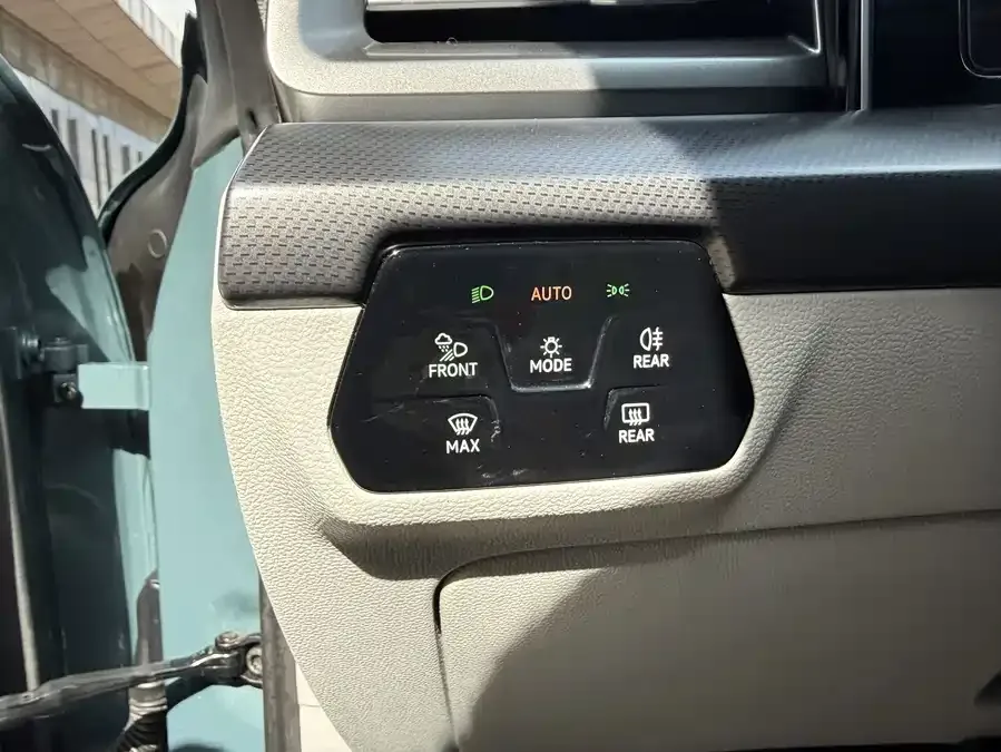 Volkswagen Lamando 2024 Lingdu Lingdu L 280TSI DSG Cool Edition 2024 — миниатюра 5