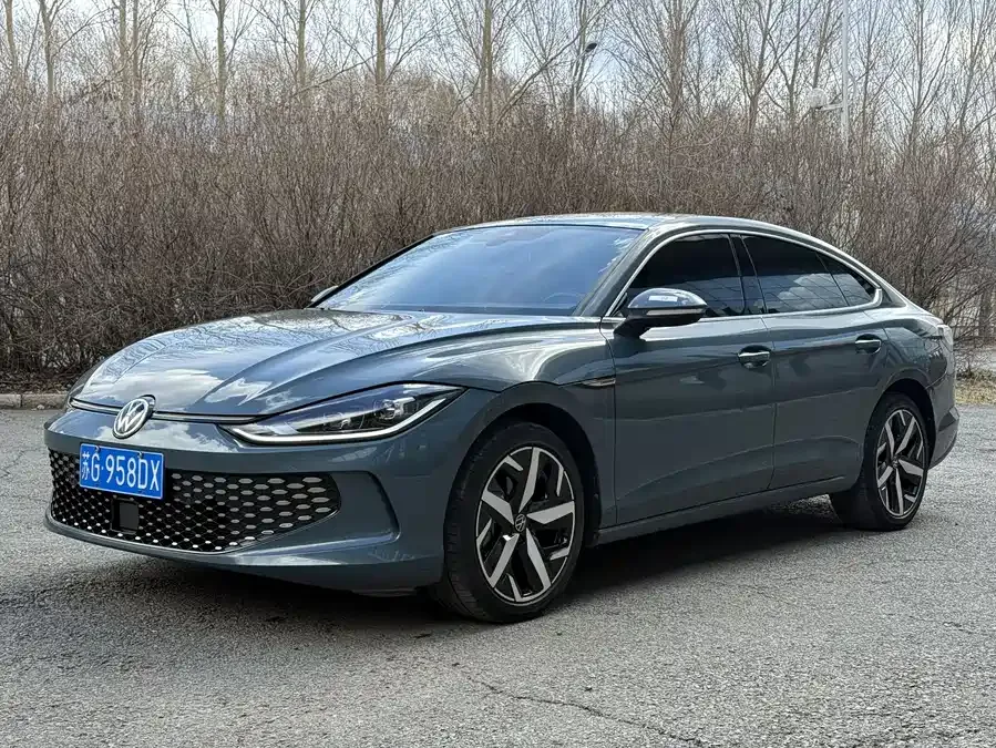 Volkswagen Lamando 2024 Lingdu Lingdu L 280TSI DSG Cool Edition 2024 — фото 1, купить с доставкой в Москву