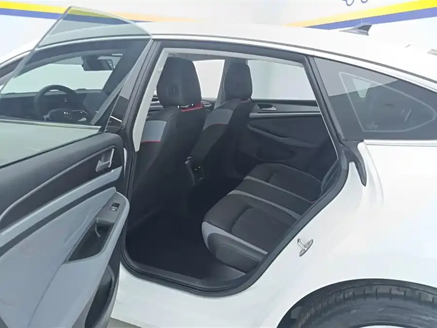 Volkswagen Lamando 2024 Lingdu Lingdu L 280TSI DSG Cool Edition 2024 — миниатюра 5