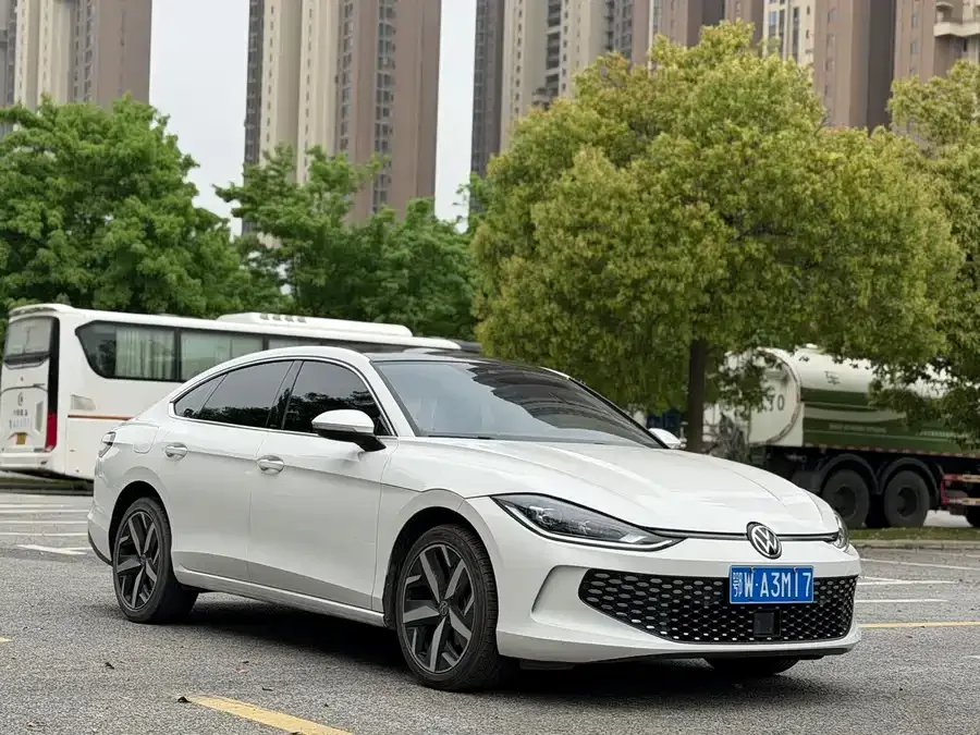 Volkswagen Lamando 2022 Lingdu Lingdu L 280TSI DSG Cool Edition 2022 — миниатюра 3