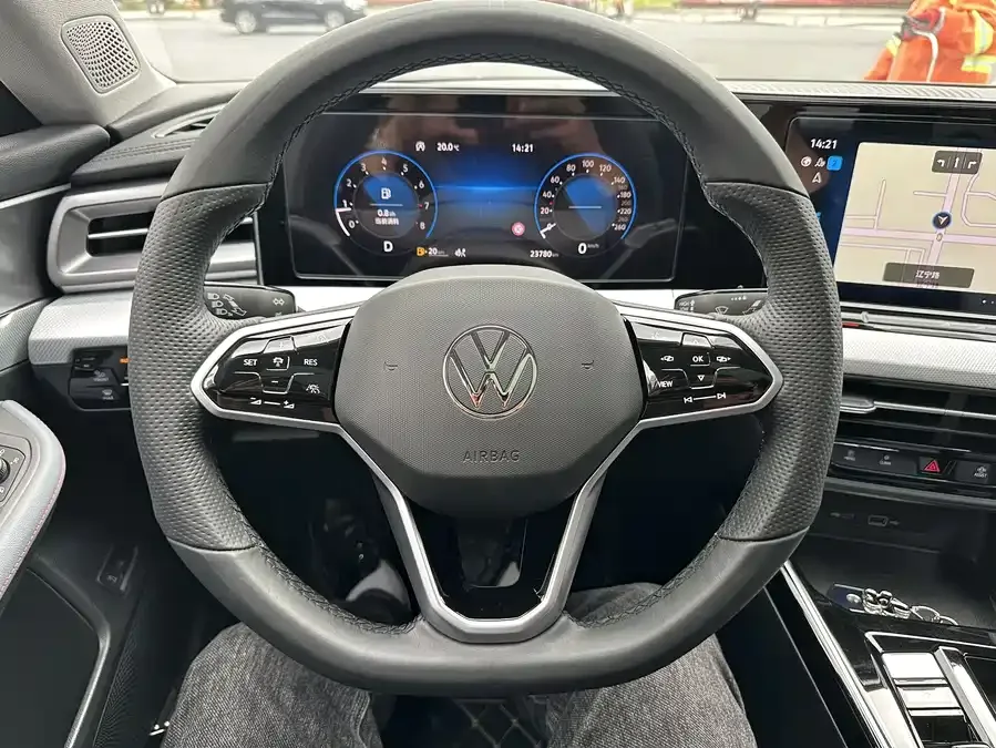 Volkswagen Lamando 2023 Lingdu Lingdu L 280TSI DSG Cool Edition 2023 — миниатюра 2