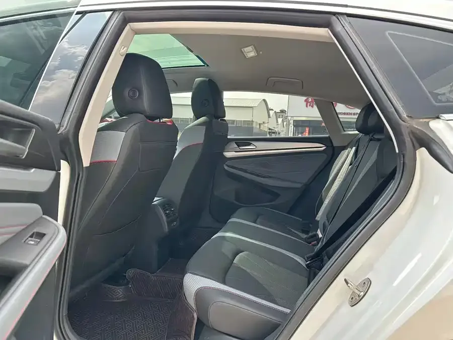 Volkswagen Lamando 2024 Lingdu Lingdu L 280TSI DSG Cool Edition 2024 — миниатюра 2