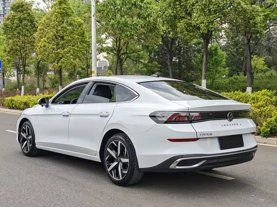 Volkswagen Lamando Lingdu 2025 Lingdu L 280TSI DSG Cool Edition 2025 — миниатюра 4