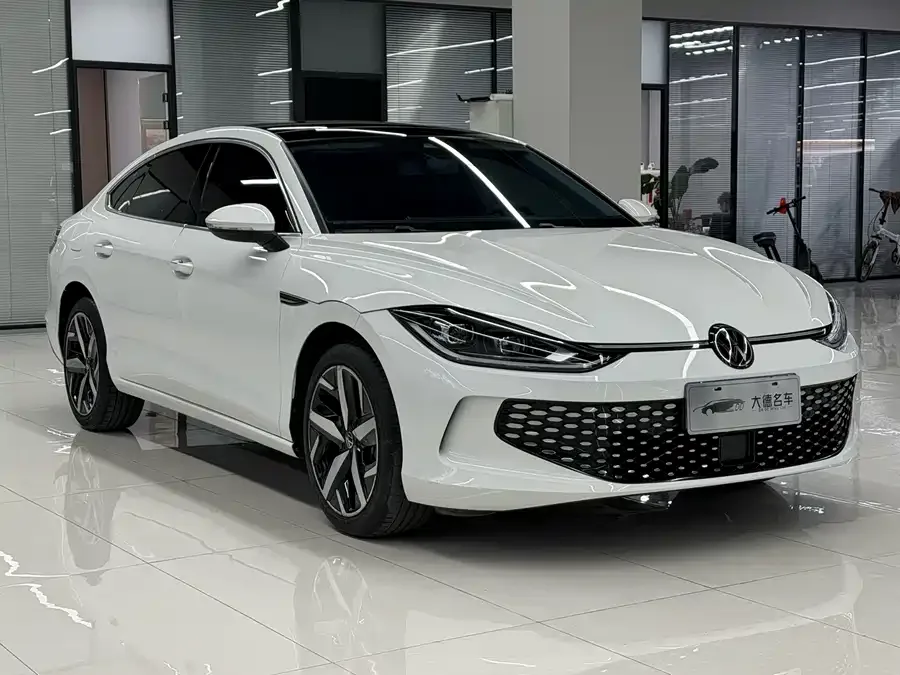 Volkswagen Lamando 2023 Lingdu Lingdu L 280TSI DSG Cool Edition 2023 — миниатюра 3