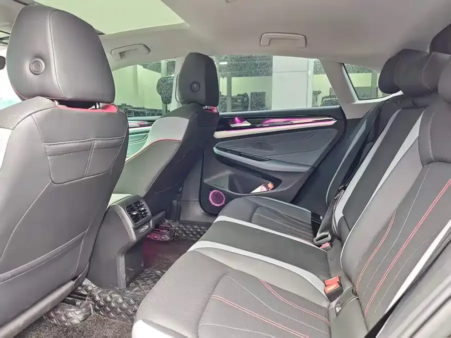Volkswagen Lamando 2024 Lingdu Lingdu L 280TSI DSG Cool Edition 2024 — миниатюра 2