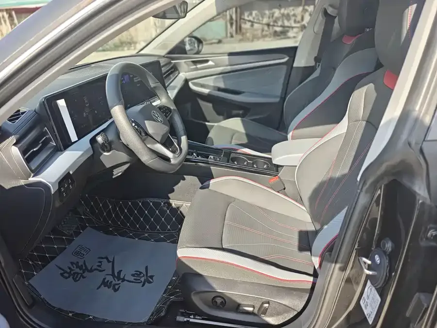 Volkswagen Lamando 2024 Lingdu Lingdu L 280TSI DSG Cool Edition 2024 — миниатюра 4