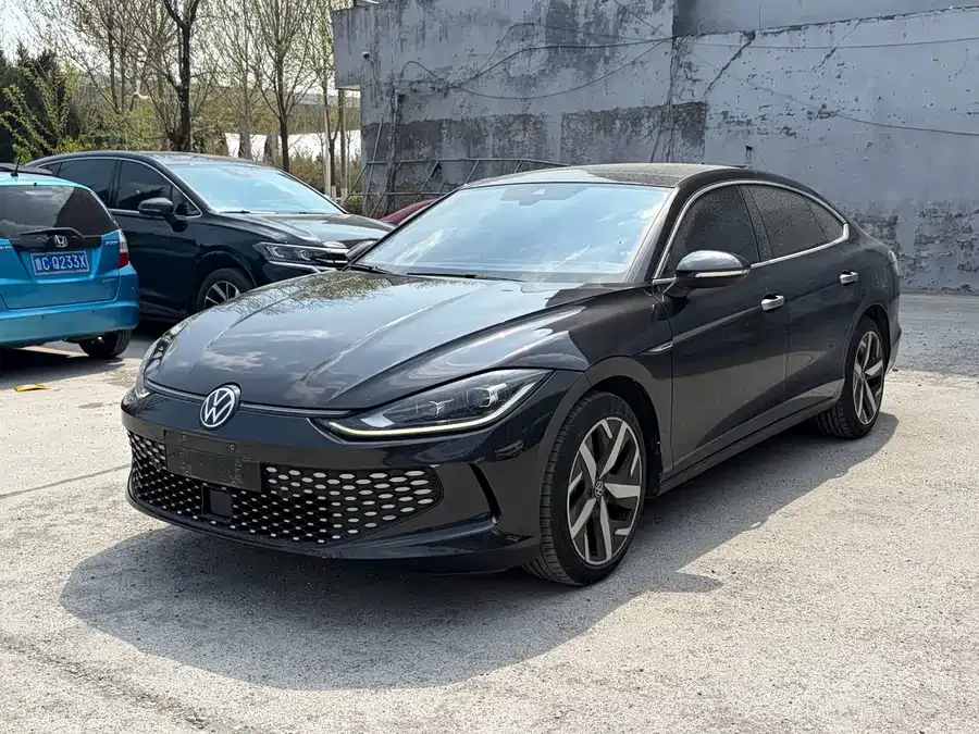 Volkswagen Lamando 2023 Lingdu Lingdu L 280TSI DSG Cool Edition 2023 — фото 1, купить с доставкой в Москву